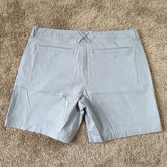 Mack Weldon Gray Flat Front Men Shorts - Picture 4 of 10